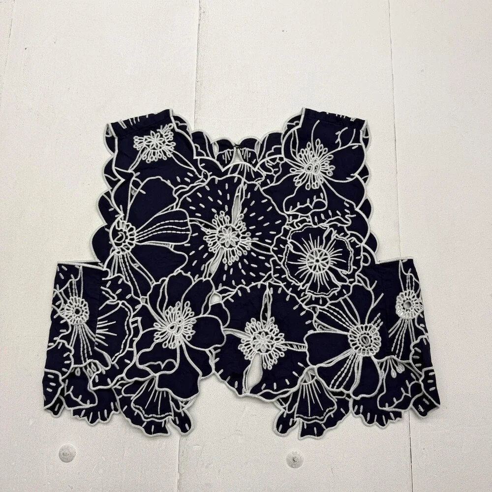 FARM Top Womens S Blue Embroidered Lace Floral Cropped Sleeveless Summer Casual